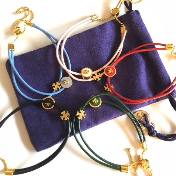 TORY BURCH ENAMEL LOGO SLIDER BRACELET - Picture 1 of 8